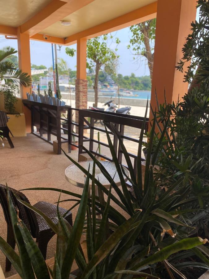 Papa Freds Beach Resort Puerto Galera Luaran gambar