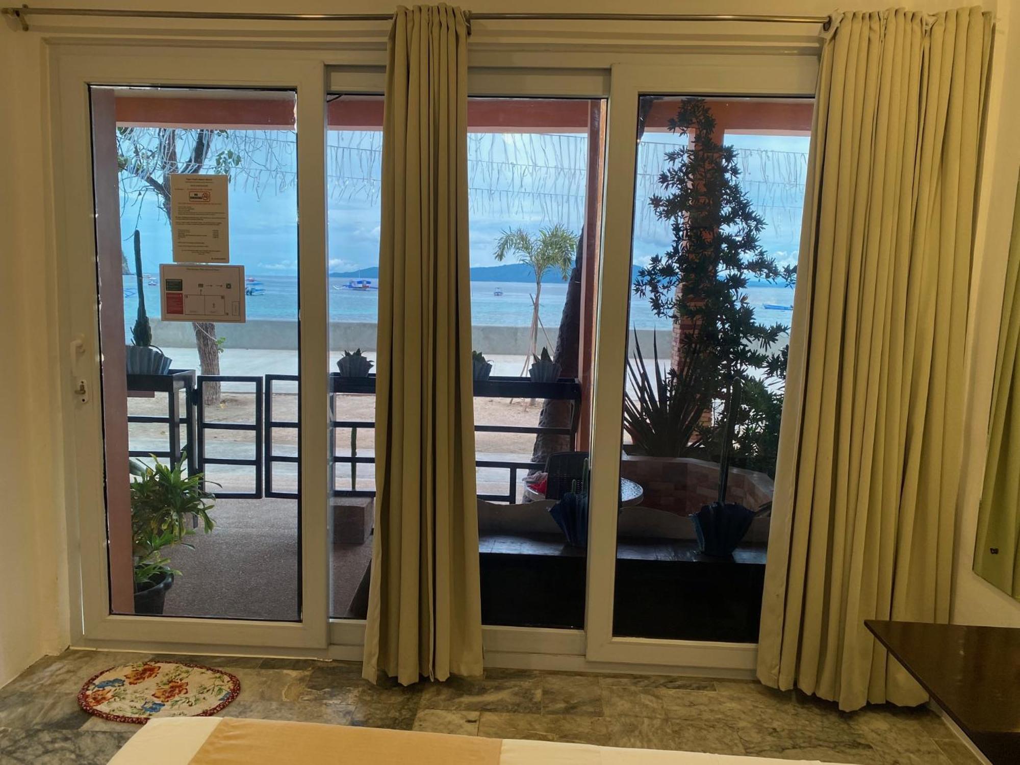 Papa Freds Beach Resort Puerto Galera Luaran gambar