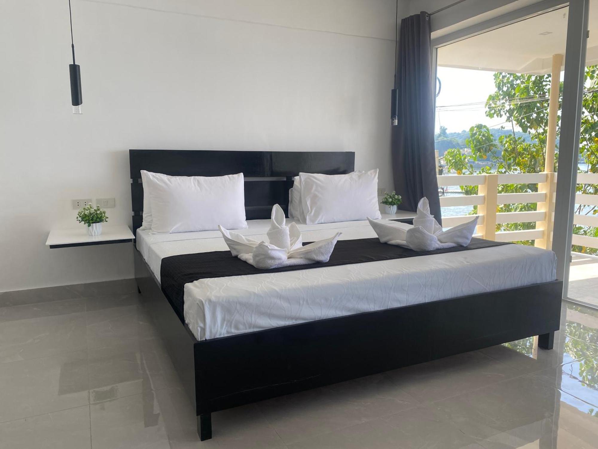 Papa Freds Beach Resort Puerto Galera Luaran gambar